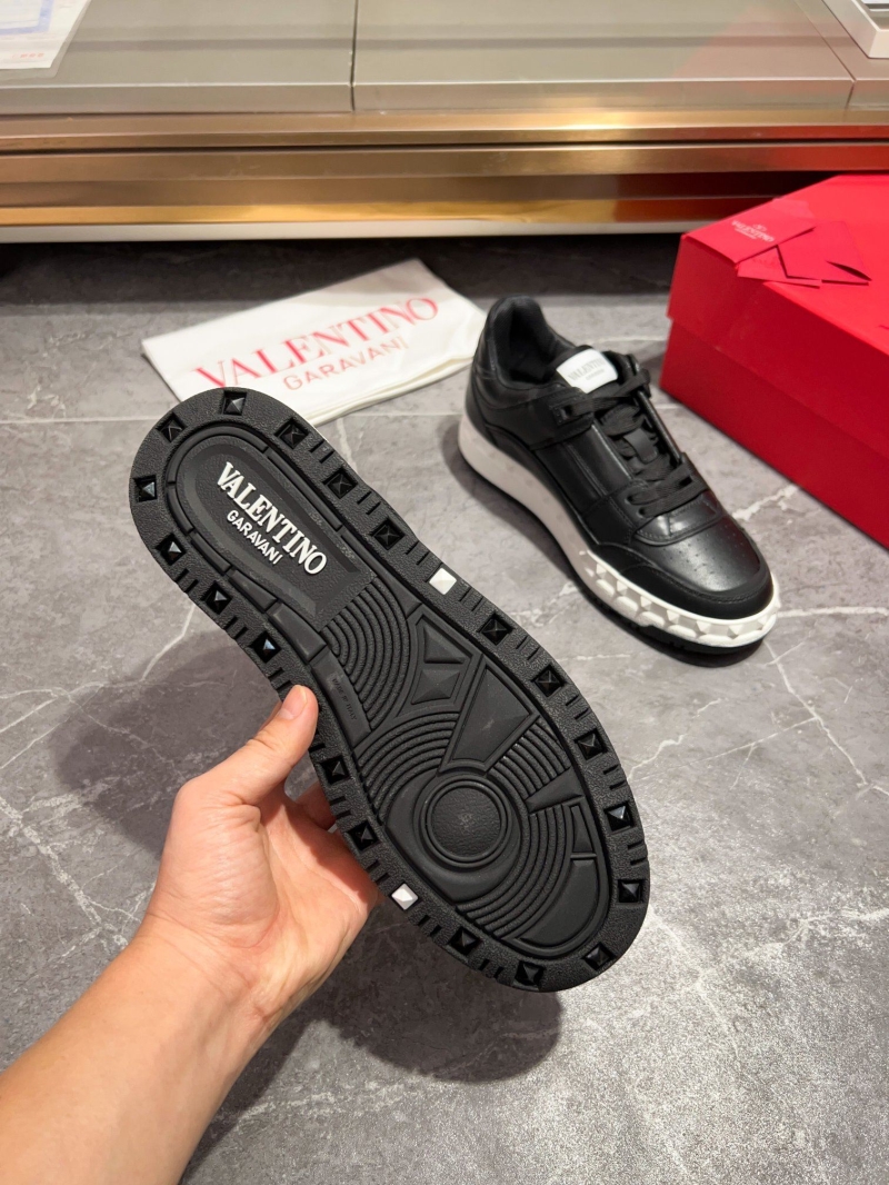 Valentino Sneakers